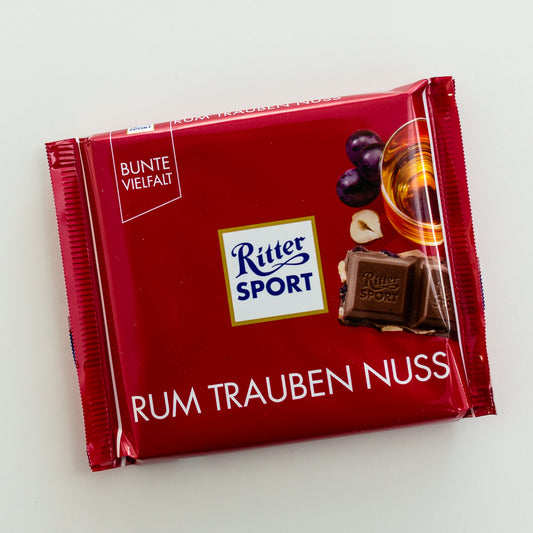 RITTER SPORT CIOCOLATA CU ROM SI STAFIDE